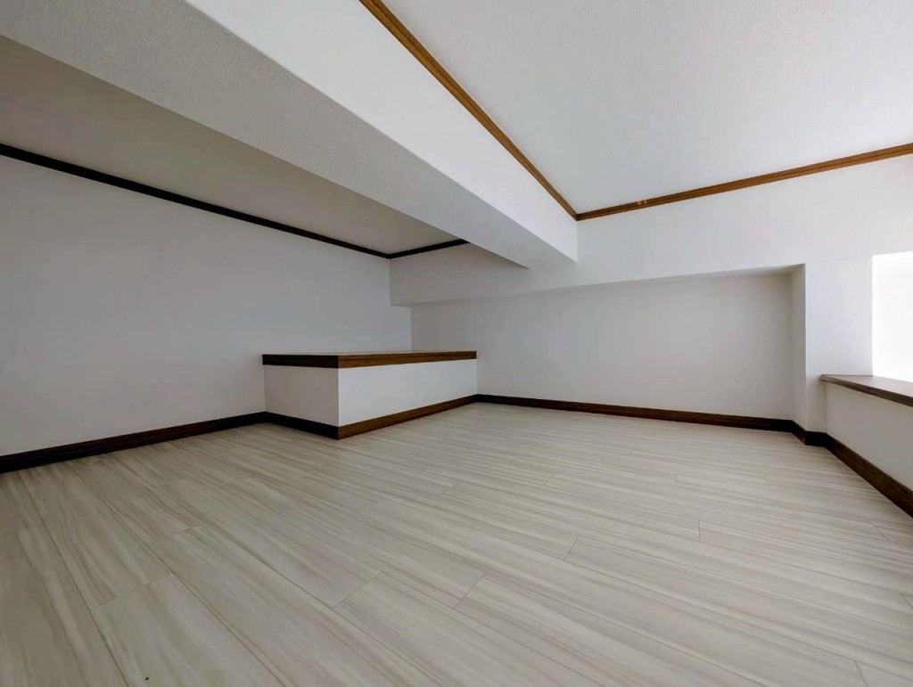 ※別室参考写真、現況優先。