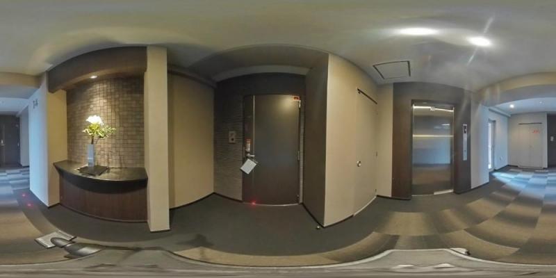 玄関前