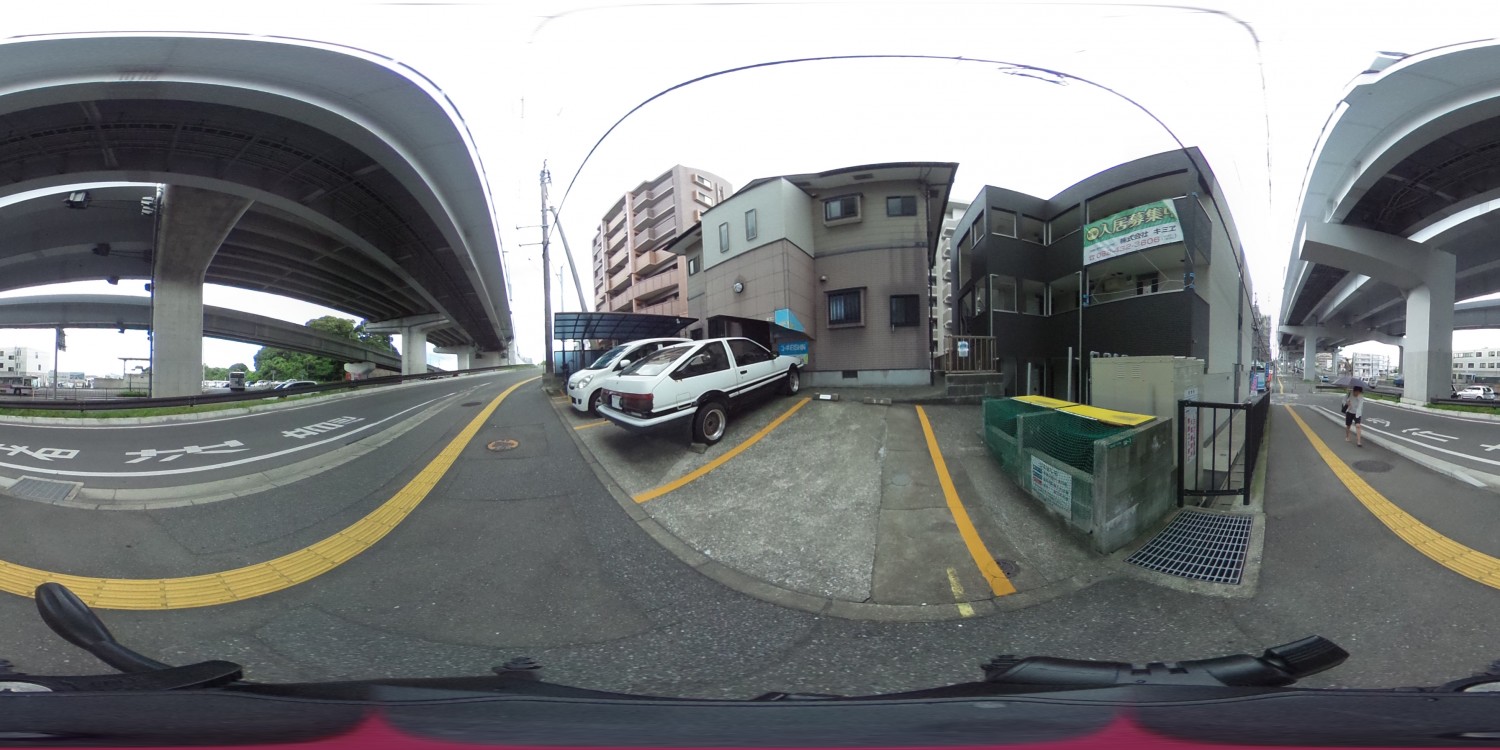 敷地内駐車場有