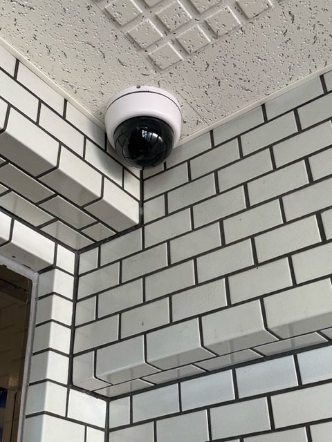 【防犯設備】建物内に防犯カメラあります