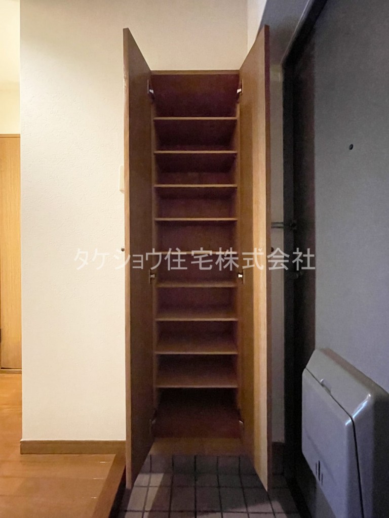 【玄関】靴箱※202です。