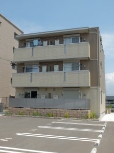 【JR原田駅　徒歩３分】＊角部屋☆リビング広めのカウンターキッチン☆システムキッチン・追い炊き・浴室乾燥など設備充実の１LDK＊【原田】