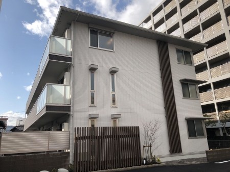 【朝倉街道駅　徒歩１分】＊わんちゃん・ねこちゃん相談可能☆インターネット使い放題☆設備も周辺環境も充実している１LDK＊【針摺西】