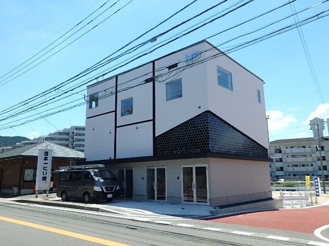 【今宿駅前1丁目】*☆新築！！残りひと部屋となりました！！バイクガレージ付き、メゾネットタイプの２ＬＤＫです☆＊【今宿駅8分】