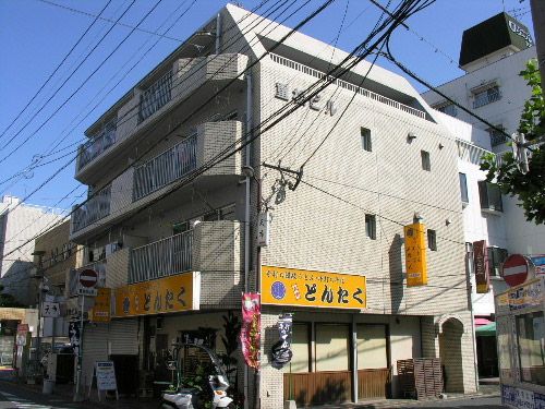 【大橋駅徒歩4分！】便利な大橋駅前エリアの１LDK☆最上階角部屋2面バルコニー！バストイレ洗面所独立、収納もたっぷり♪近所は飲食店が立ち並び、24時間大型スーパーも！【大橋1丁目】