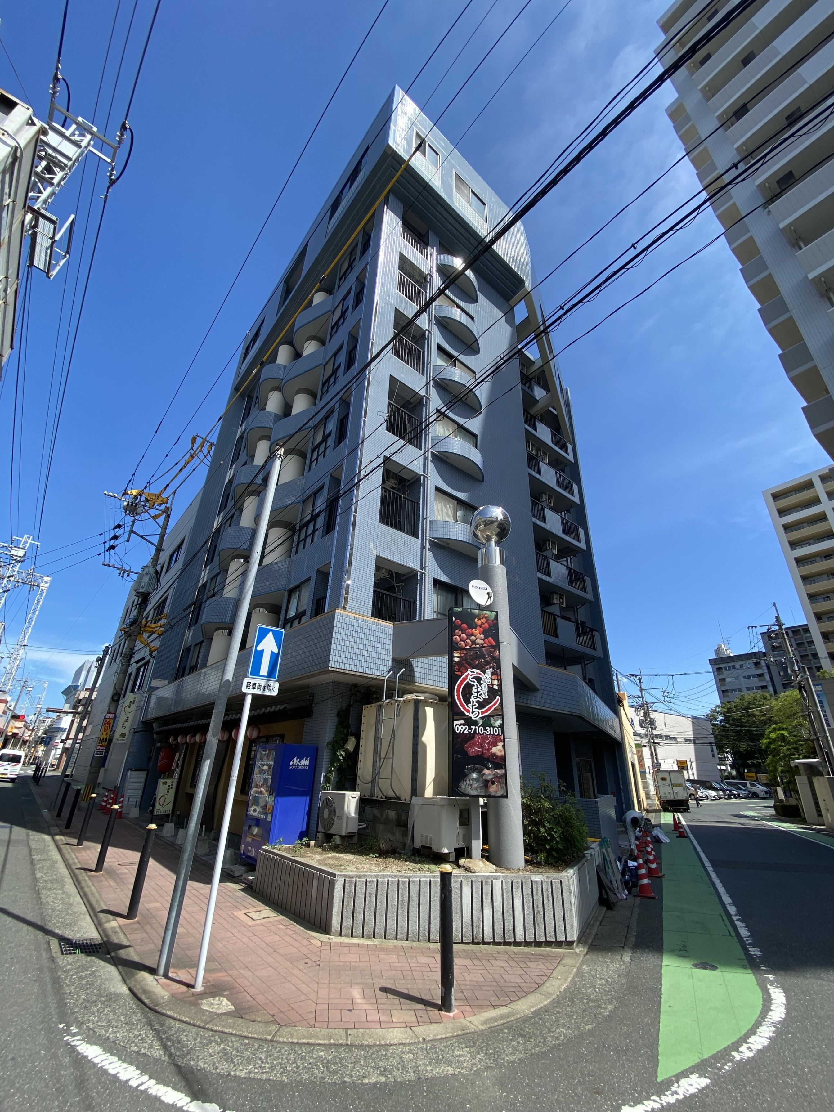 【大橋駅徒歩4分!!】目の前コンビニで立地抜群の１K☆35㎡でかなりゆったりサイズの間取です♪7階角部屋二面採光、日当たり眺望良好☆【大橋2丁目】