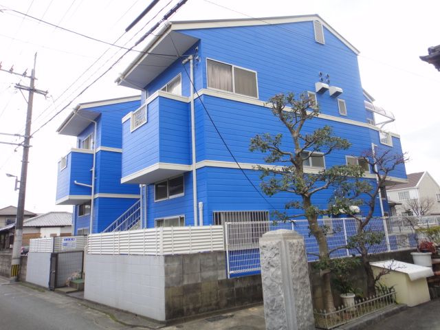 【井尻駅徒歩13分】春入居受付開始！！ロフト付き１R☆話題のららぽーと福岡まで徒歩圏内！バストイレ別室、角部屋二面採光♪シューズボックスもクローゼットもあり☆【南区高木】