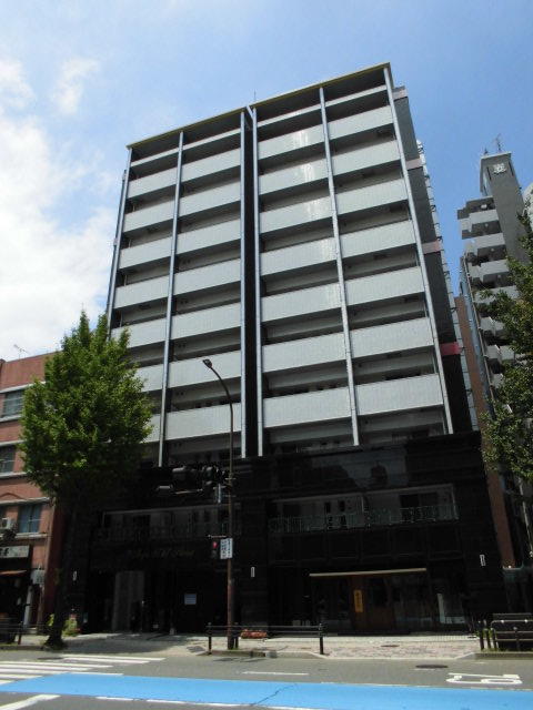 【高宮駅徒歩6分！】駅そばの単身者向けワンルーム☆バストイレ別室・洗面所独立でシャンプードレッサー付き♪大きなキッチンでお料理もサクサク☆壁一面のクローゼットでたっぷり収納！浴室乾燥付で窓のある明るいバスルーム♪エントランスには宅配ボックスも！【南区野間】