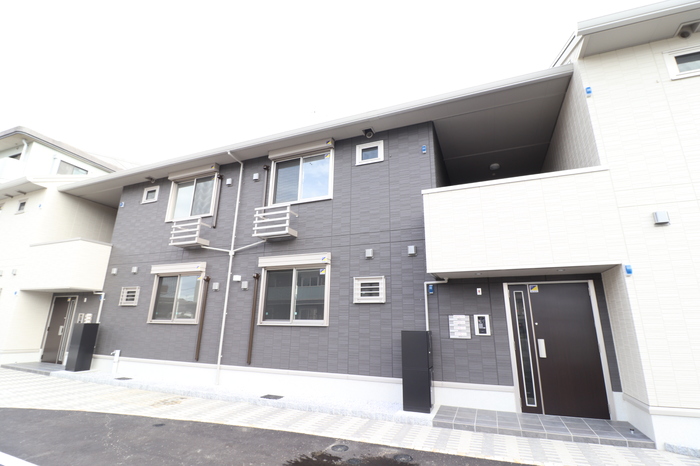 【篠栗線柚須駅徒歩17分】ペッと飼育可物件（室内のみ）築浅のLDK13帖の2LDKに空きがでます！！人気物件ですので早い者勝ちです♪