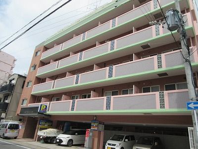 【西新駅5分】*☆駅近、角部屋、セキュリティ充実、カウンターキッチン、宅配ボックス完備の１LDKです☆＊【城西3丁目】
