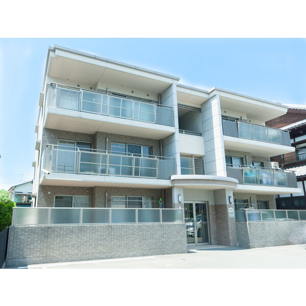 【南区警弥郷】最上階角部屋☆２LDK☆2面バルコニー付き、メインバルコニーは人気の南東向き！リビングゆったり15帖！お買物も便利な立地☆セキュリティも充実♪大容量のウォークインクローゼットあり！【警弥郷バス停徒歩1分！】