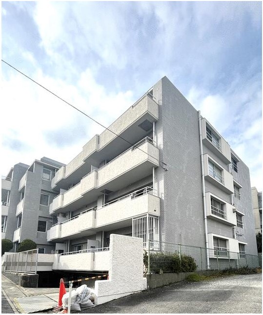【高宮駅徒歩8分】大規模リノベーション完了☆２LDK☆分譲タイプ、リビング激広16帖！バストイレ洗面所など設備リニューアル！特大サイズのウォークインクローゼット！法人契約も大歓迎です♪内覧可能！【南区高宮】