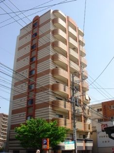 【西鉄下大利駅徒歩2分】安心のオートロック設置済みマンションの1LDKのご紹介です。JR水城駅も徒歩8分の好立地、日当たり良好な角部屋です。【大野城市下大利】