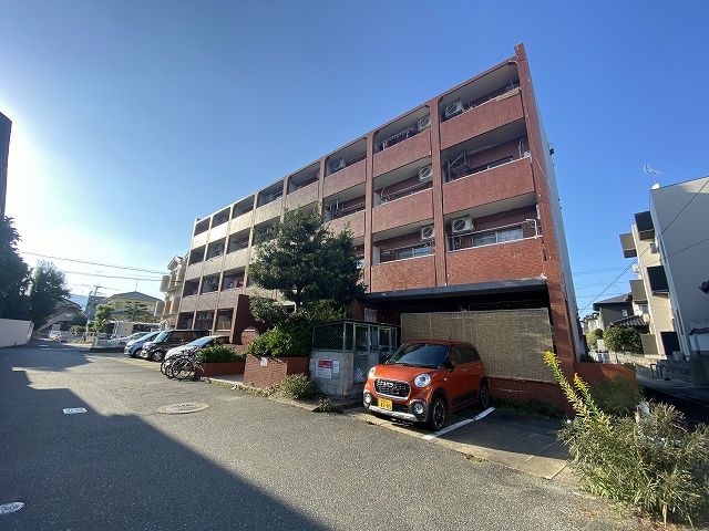 【次郎丸駅10分】駅近、エレベーター完備、バス・トイレ別室、独立洗面台、初期費用抑えられます！！【次郎丸5丁目】
