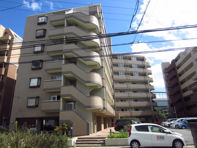 【姪浜駅南4丁目】*☆小・中学校までも近いのでお子様が多いご家族の方でも安心してお住まい出来るお部屋です♪☆＊【姪浜駅12分】