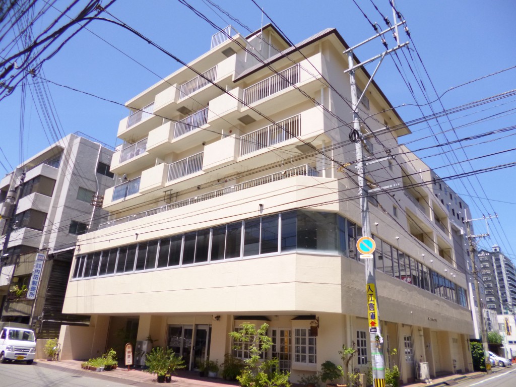 【中洲川端駅徒歩8分】日当り良好・都市ガス・広々LDK12畳以上の1LDKのご紹介です！温水洗浄便座・シャンプードレッサー・洗面所独立など設備充実してます！【奈良屋町】