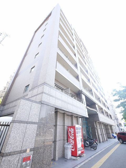 【桜坂駅徒歩3分】☆小型犬、猫相談可☆駅チカ、人気の分譲タイプ、2Kのお部屋のご紹介です！バス・トイレ別室、シャンプードレッサー、独立洗面脱衣所、温水洗浄便座もついております！【桜坂】