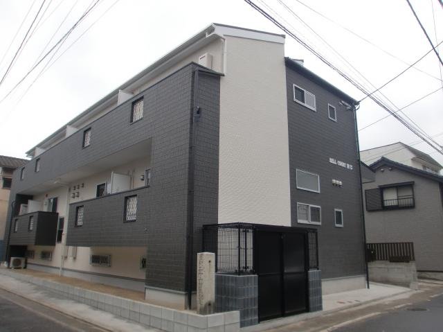 【博多駅徒歩13分】☆角部屋・最上階のお部屋☆バス・トイレ別室、1DKのご紹介です！安心のオートロックつき！【堅粕】