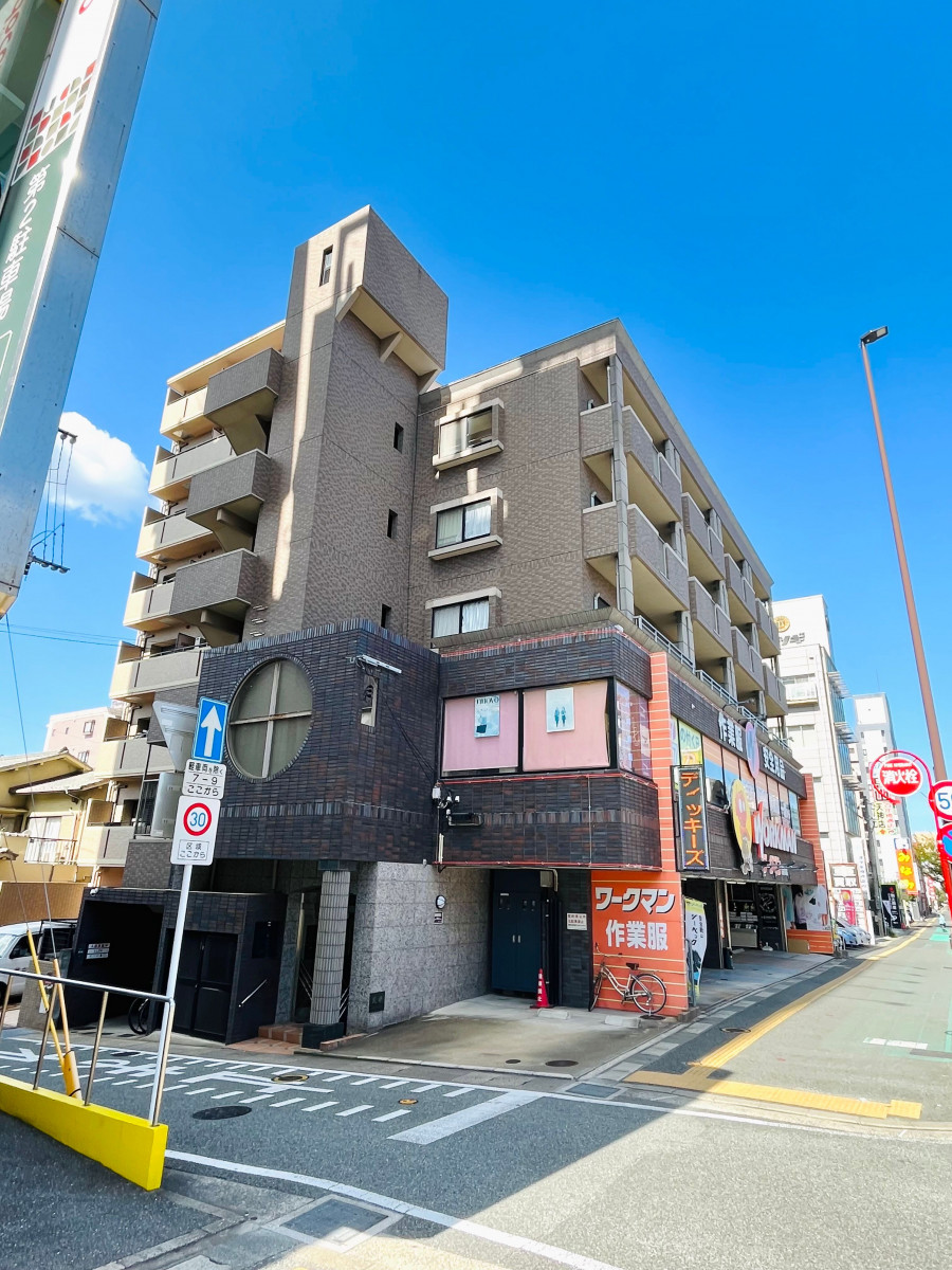 【高宮駅徒歩7分】広々１LDK☆高宮通り沿い！都市ガス、独立洗面所、シャワートイレ、オートロックなど快適設備多数！7月末退去予定でご紹介です！【南区大楠】