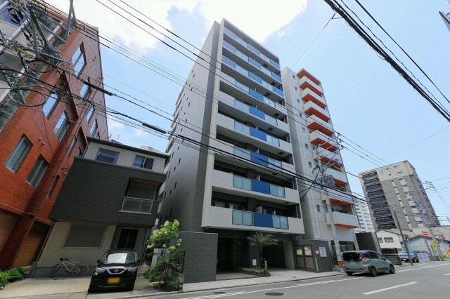 【吉塚駅徒歩9分】☆小型犬、猫相談可能☆インターネット使い放題、1LDKのご紹介です！追焚機能、温水洗浄便座、独立洗面脱衣所など設備充実したお部屋です！【千代】