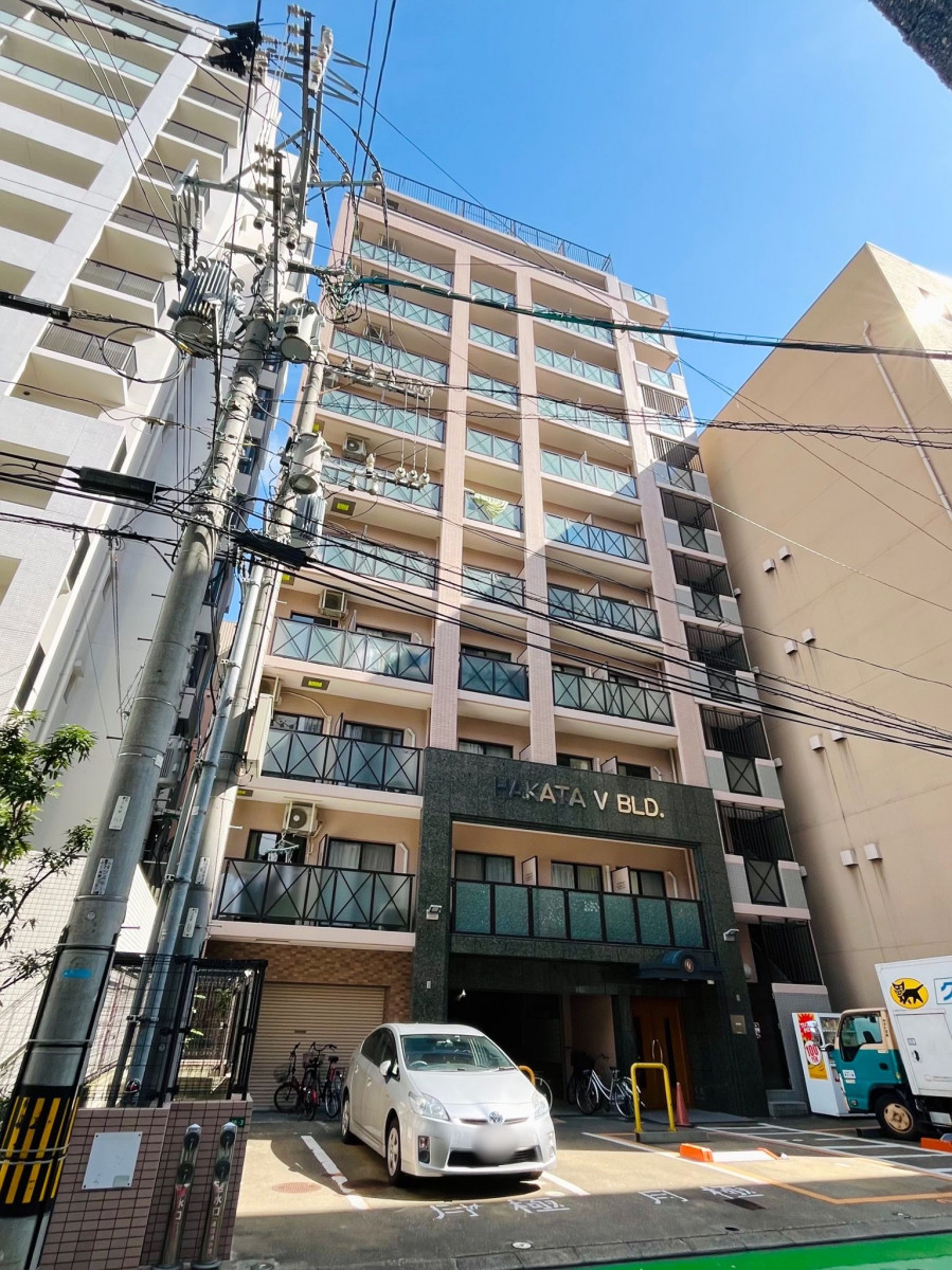 【博多駅徒歩8分】☆角部屋の物件☆駅チカ、ワンルームのご紹介です！都市ガス、バス・トイレ別のお部屋です！【博多駅東】