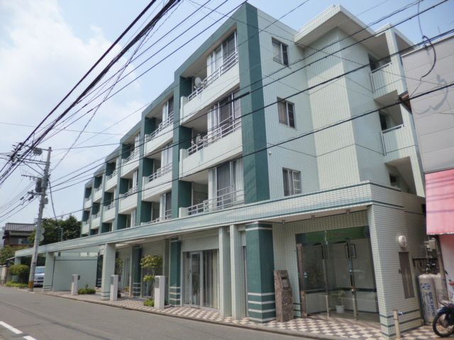 【竹下駅徒歩15分】ゆったり間取の1LDK☆オートロックあり、ネット無料、カウンターキッチン、ウォークインクローゼットなど男女問わず独身貴族向けの設備が一通りそろってます♪角部屋で日当たりバツグン☆5月下旬退去予定！【南区清水】