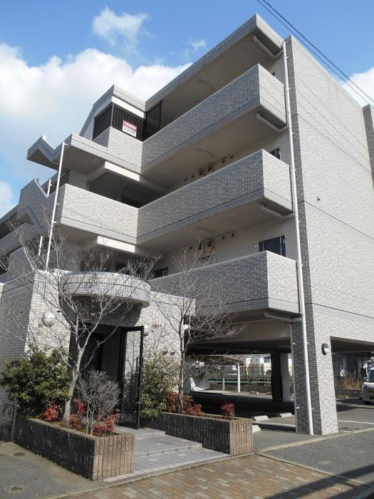 【朝倉街道駅徒歩3分】敷金礼金ゼロ、駐輪場、プロパンガス【筑紫野市針摺西2丁目】