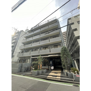 【薬院駅徒歩7分】好立地の分譲マンション１R☆角部屋、都会のビル群を眺める南向きルーフトップバルコニー☆広々ワンルームで色んなレイアウトを楽しんで素敵なアーバンライフを♪【中央区薬院】