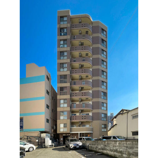 【高宮駅徒歩4分！】高層最上11階の１LDK☆独立洗面所、カウンターキッチン、ゆったりベッドが置ける6帖の洋室、こんなに駅近なのに今なら敷地内駐車場も空車あり！高層階からの眺望を独り占め～♪【南区野間】